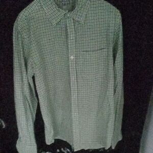 The Classic Men's Casual Green Plaid Shirt
